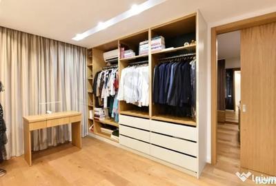 Apartament cu 5 camere decomandat în Central