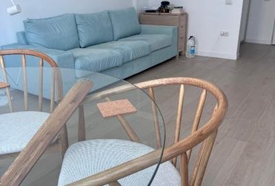 Apartament cu 2 camere decomandat, mobilat în Central