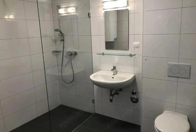 Garsonieră decomandată în 13 Septembrie