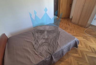 Apartament cu 3 camere decomandat, mobilat în Calea Călărașilor - 15