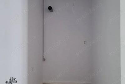 Apartament cu 2 camere decomandat în Micro 16 - 3