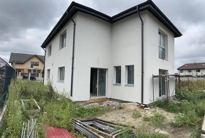 Duplex cu 4 camere cu Teren 210 Mp în Berceni - 2