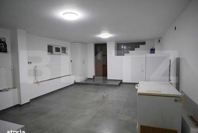 Casă cu 4 camere în George Enescu - 1