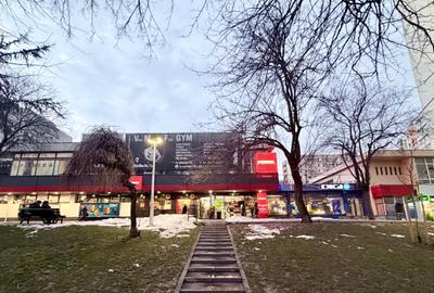 Spațiu comercial, de 267 mp, în Colentina