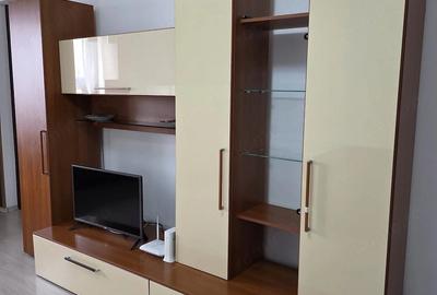 Apartament cu 2 camere semidecomandat în Dobroești