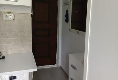 Garsonieră decomandată în Romanilor - 5