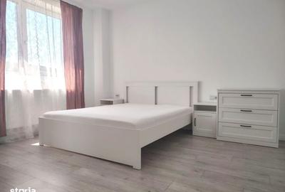 Apartament cu 3 camere decomandat în Chinteni