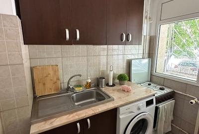 Garsonieră decomandată, mobilată în Dristor - 10