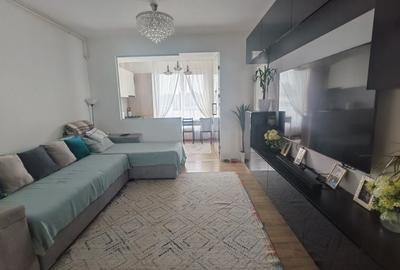 Apartament cu 3 camere decomandat în Central - 2