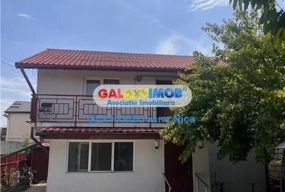 Casă cu 5 camere cu Teren 348 Mp în Central - 1