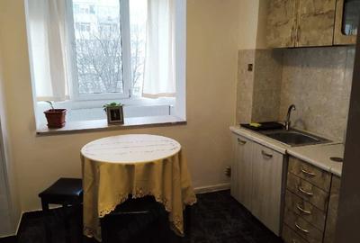 Apartament cu 2 camere semidecomandat în Central - 1