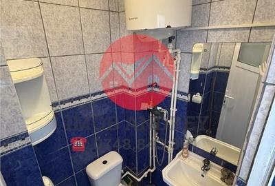 Garsonieră în Vest