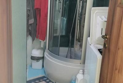 Casă cu Teren 200 Mp în Semicentral