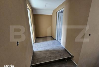 Casă cu 6 camere cu Teren 4159 Mp în Telciu - 3