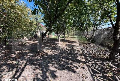 Teren de 637 mp, în Lucieni