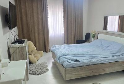 Casă cu Canalizare în Zăvoi - 3