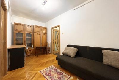 Apartament cu 2 camere semidecomandat, mobilat în Complex Studențesc