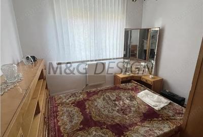 Apartament cu 4 camere semidecomandat în Central