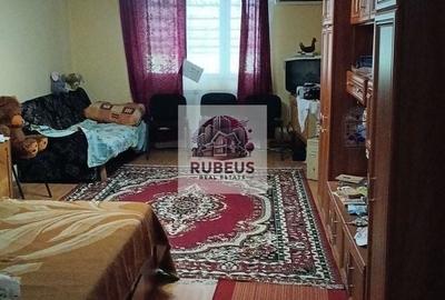 Casă cu 4 camere în 23 August