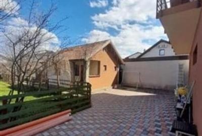 Casă individuală cu 5 camere cu Canalizare în Sânpetru - 8