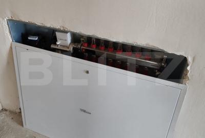 Casă cu 5 camere cu Teren 479 Mp în Central