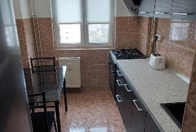 Apartament cu 2 camere decomandat, mobilat în Republicii - 2