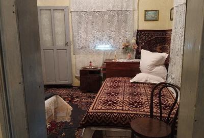 Casă cu 5 camere cu Teren 1500 Mp în Roșiori