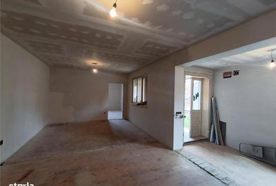 Casă cu 4 camere cu Garaj în Sântana de Mureș - 8