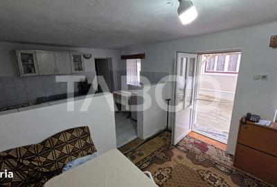 Casă cu 3 camere cu Teren 160 Mp în Câlnic - 6
