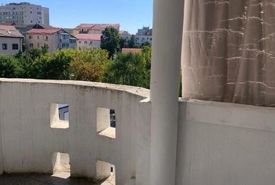Apartament cu 2 camere decomandat în Șagului