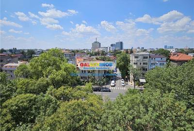 Apartament cu 3 camere semidecomandat, mobilat în Dorobanți