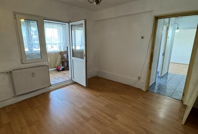 Apartament cu 2 camere decomandat în Malu Roșu - 8