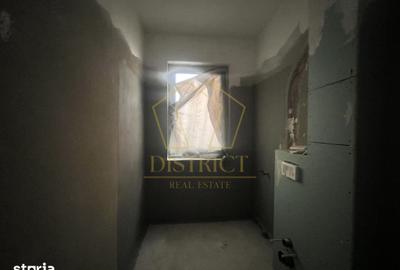 Apartament cu 3 camere în Dumbrăvița