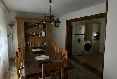 Casă cu 4 camere cu Teren 500 Mp în Central - 9