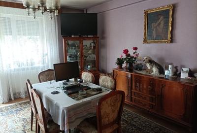Apartament cu 4 camere semidecomandat în Griviței - 4