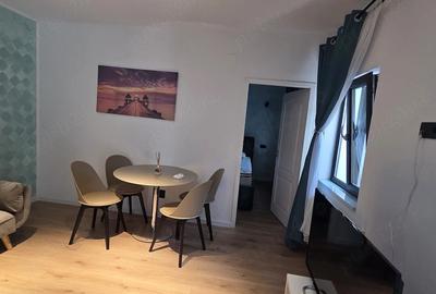 Apartament cu 2 camere decomandat în Central - 3