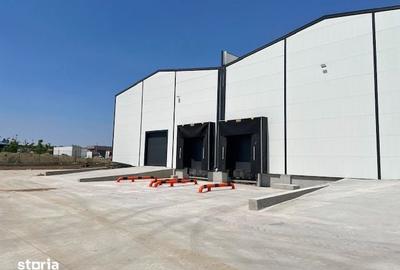 Spațiu comercial, de 1,800 mp, în Nord - 13