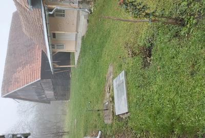 Casă cu 4 camere în Aluniș - 3