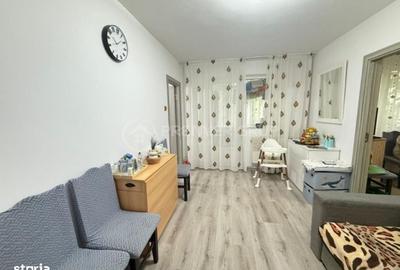 Apartament cu 3 camere nedecomandat în Tătărași