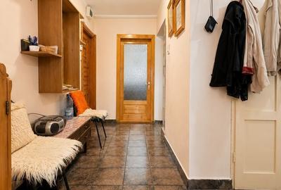 Apartament cu 3 camere decomandat în Ultracentral