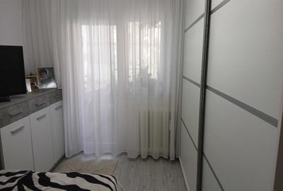 Apartament cu 3 camere semidecomandat în Central - 4