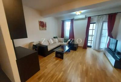 Apartament cu 2 camere semidecomandat, mobilat în Mehala