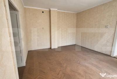 Casă cu 3 camere cu Teren 825 Mp în Aurel Vlaicu