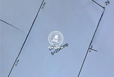 Teren de 2000 mp, în Rediu