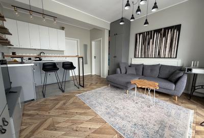 Apartament cu 2 camere semidecomandat în Iosia