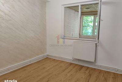 Apartament cu 3 camere în Viziru 1 - 2