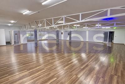 Spațiu comercial, de 260 mp, în Mihai Bravu