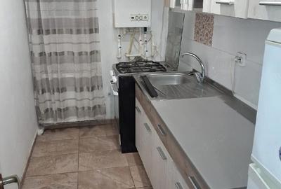 Apartament cu 2 camere decomandat în Domnești - 2