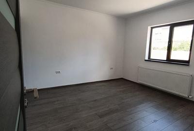 Casă cu 4 camere în Câmpineanca - 2