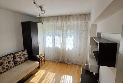 Apartament cu 2 camere decomandat în Central - 2